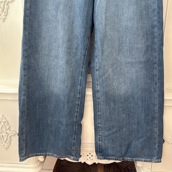 NWT Gap High Rise Wide Leg Jeans - Picture 3 of 9